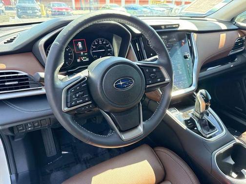 Crystal White Pearl 2024 Subaru Outback Touring