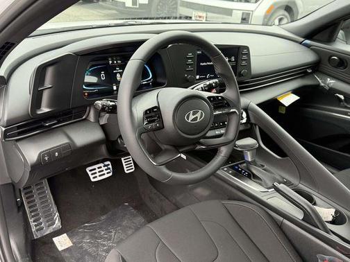 2026 Hyundai ELANTRA Sport