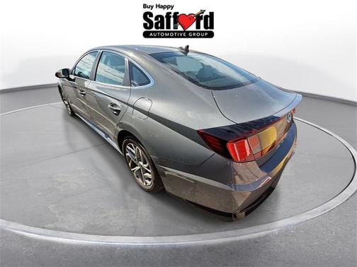 2022 Hyundai SONATA SEL