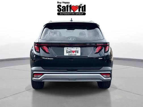 Phantom Black 2026 Hyundai TUCSON SEL Plus