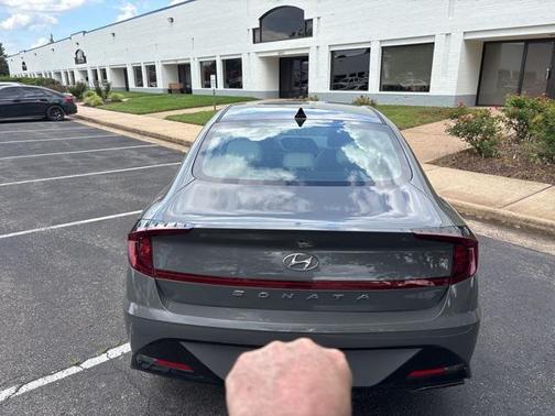2022 Hyundai SONATA SEL