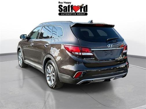 2017 Hyundai SANTA FE SE