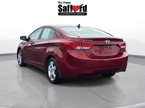 Sparkling Ruby 2013 Hyundai ELANTRA GLS