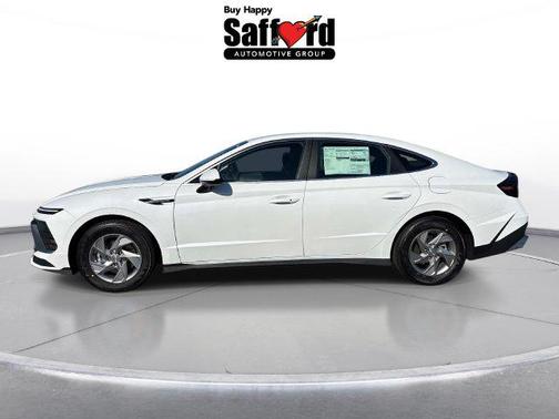 Serenity White 2027 Hyundai SONATA SE
