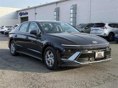 2025 Hyundai SONATA SE