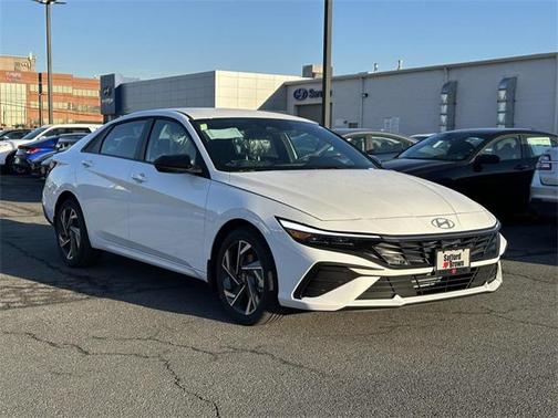 2025 Hyundai ELANTRA Sport
