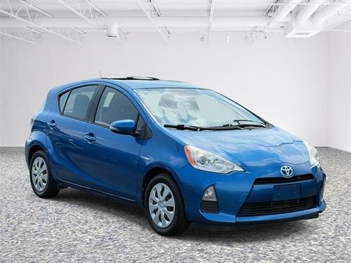 2014 Toyota Prius c Three