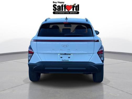 Atlas White 2026 Hyundai KONA SEL Sport