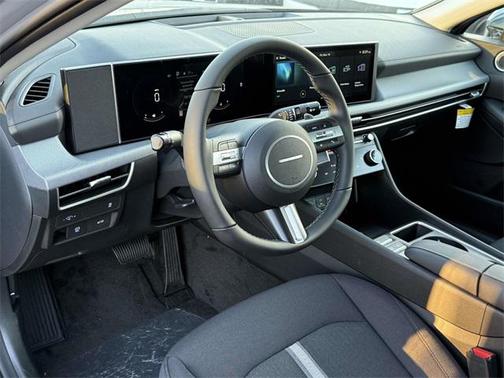 2026 Hyundai SONATA SEL