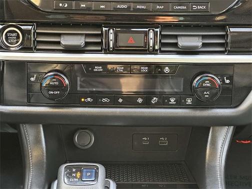 2022 Nissan Pathfinder SL 4WD