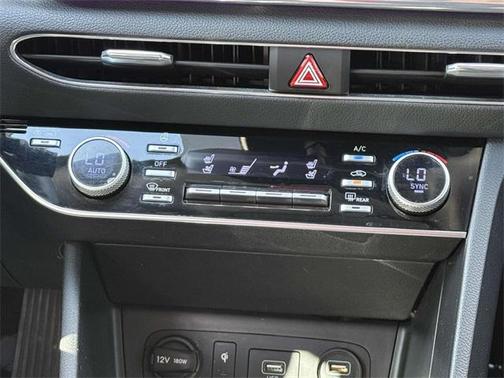 2022 Hyundai SONATA Hybrid Limited