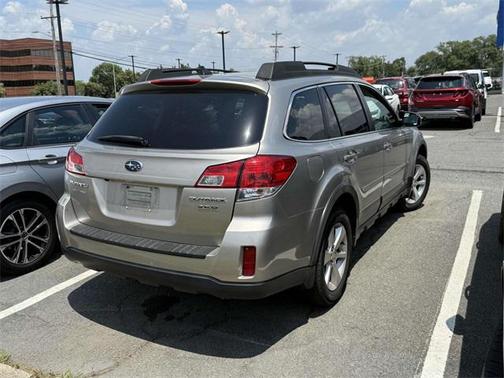 2014 Subaru Outback 3.6R Limited