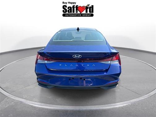 2021 Hyundai ELANTRA SE