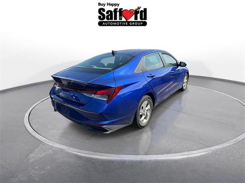 2021 Hyundai ELANTRA SE