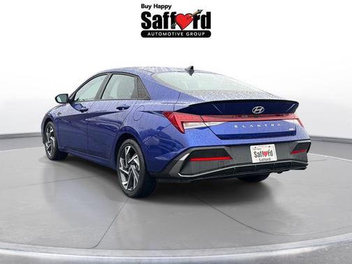 2025 Hyundai ELANTRA HEV SEL Sport