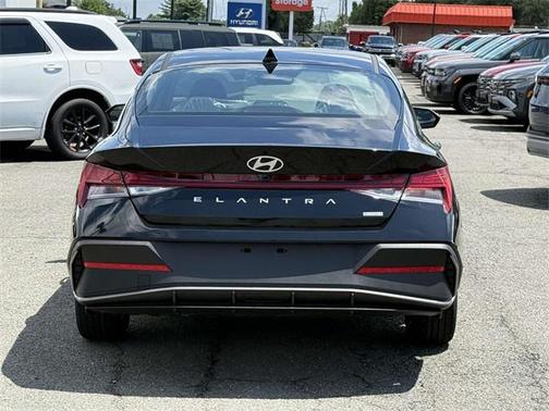 2025 Hyundai ELANTRA HEV Blue