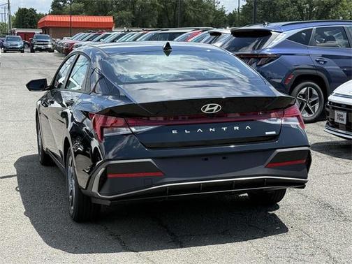 2025 Hyundai ELANTRA HEV Blue
