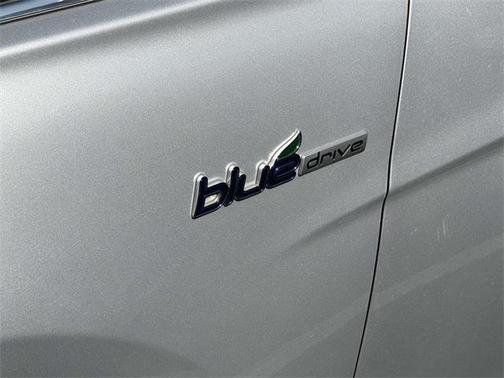 2012 Hyundai SONATA Hybrid Base