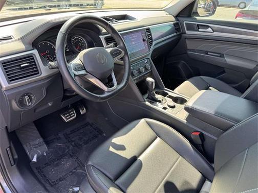 2021 Volkswagen Atlas 3.6L SE w/Technology