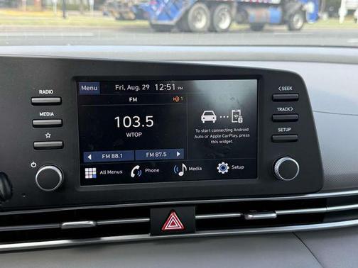 2025 Hyundai ELANTRA HEV Limited