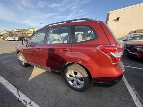2015 Subaru Forester 2.5i