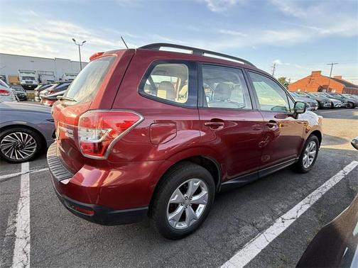 2015 Subaru Forester 2.5i