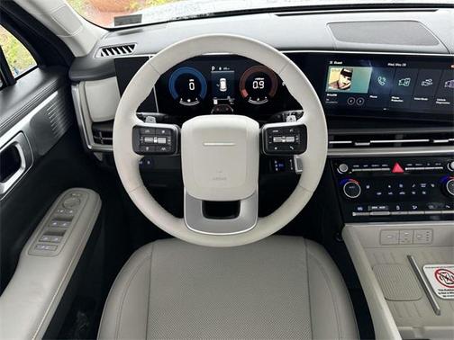 2025 Hyundai SANTA FE SEL 2.4