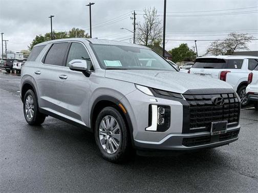 2025 Hyundai PALISADE SE