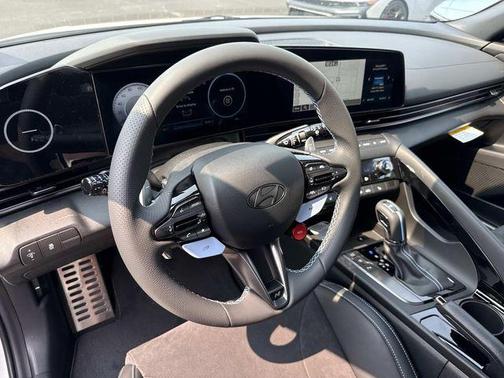 Atlas White 2026 Hyundai ELANTRA N Base