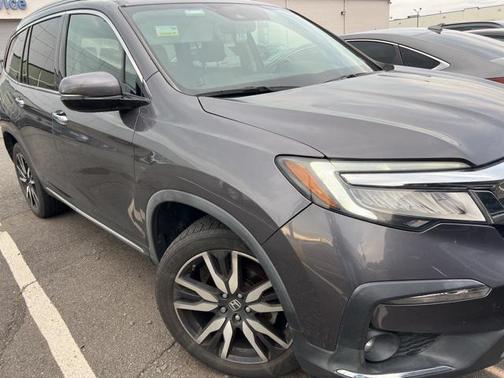 2019 Honda Pilot Touring 8-Passenger