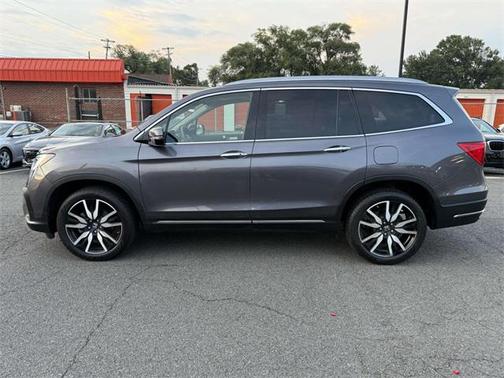 2019 Honda Pilot Touring 8-Passenger