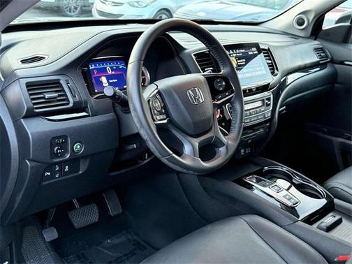 2019 Honda Pilot Touring 8-Passenger