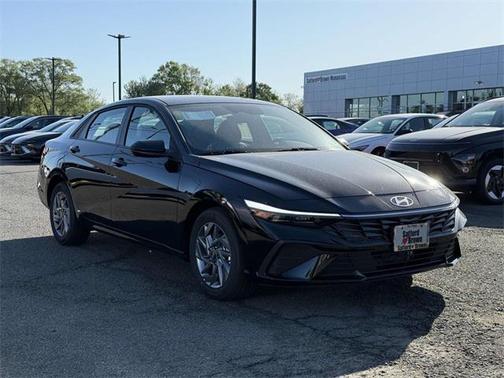 2025 Hyundai ELANTRA HEV Blue