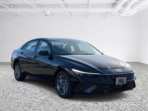 2025 Hyundai ELANTRA HEV Blue
