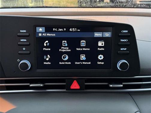 2026 Hyundai ELANTRA SE