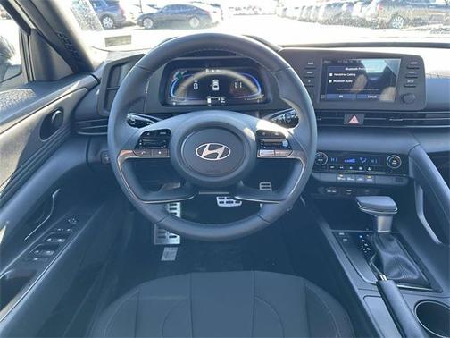 2025 Hyundai ELANTRA Sport