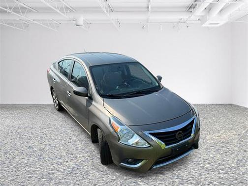 2017 Nissan Versa 1.6 SL