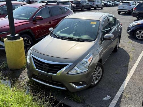 2017 Nissan Versa 1.6 SL