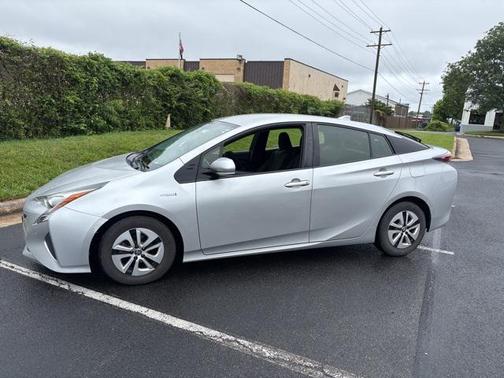2018 Toyota Prius Two