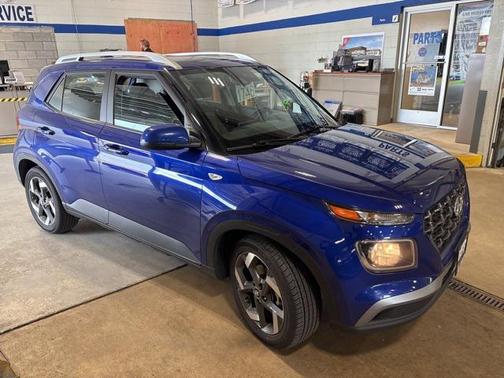 2021 Hyundai VENUE SEL