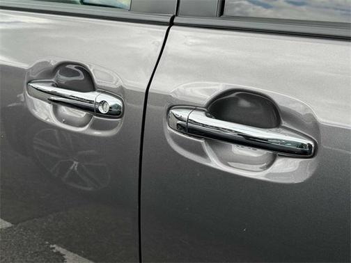 2019 Toyota Sienna SE