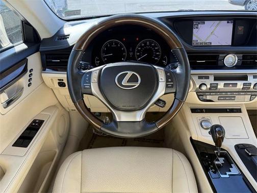 2015 Lexus ES 350 Crafted Line