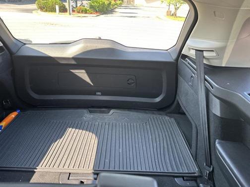 2019 Volvo XC90 T5 Momentum