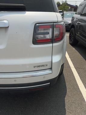 2016 GMC Acadia SLT-1