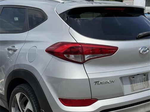2017 Hyundai TUCSON Sport