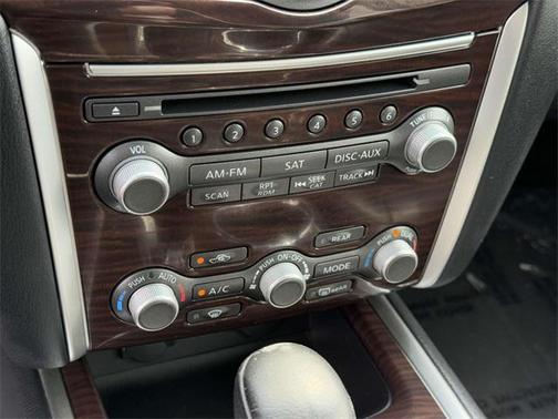 2016 Nissan Pathfinder Platinum