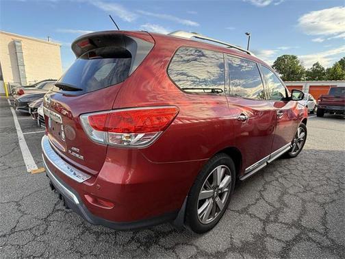 2016 Nissan Pathfinder Platinum