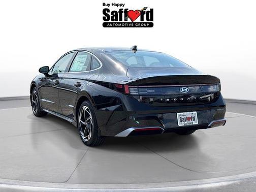 Abyss Black 2026 Hyundai SONATA SEL