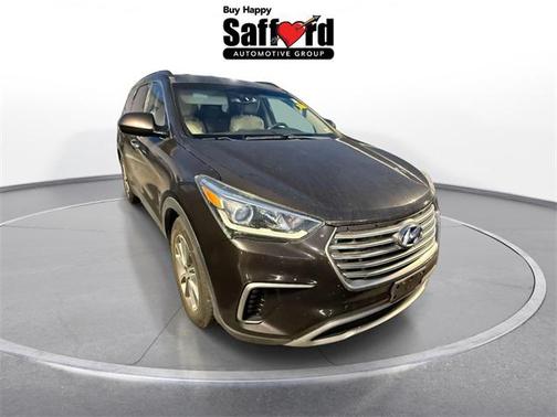 2017 Hyundai SANTA FE SE