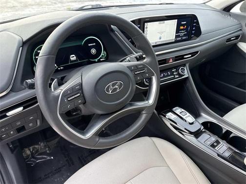 2021 Hyundai SONATA Limited 2.0T
